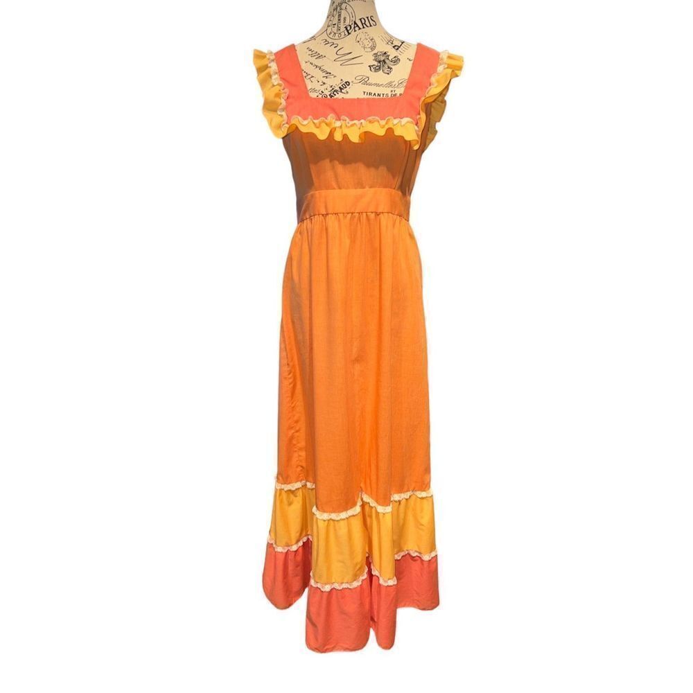 Vintage Mr. B of California pastel ruffle accent dress SZ M